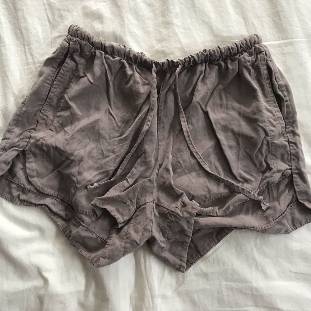 Brandy Melville shorts